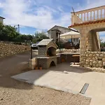 Ivanka By Interhome * סולינה
