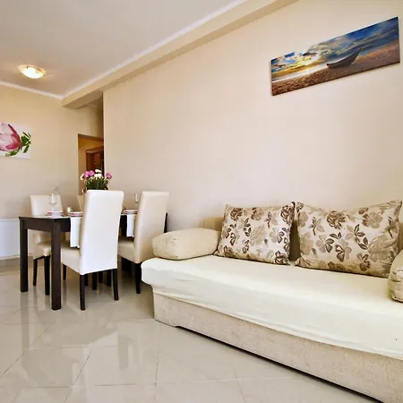 Apartman Ivanka By Interhome